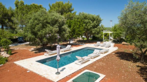 Trullo Kalliste' by Wonderful Italy Ceglie Messapica